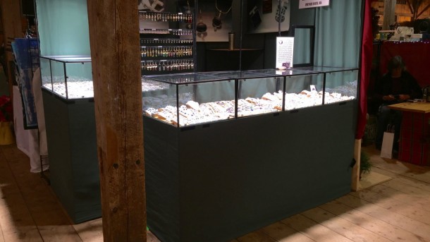 Jewelry display cases